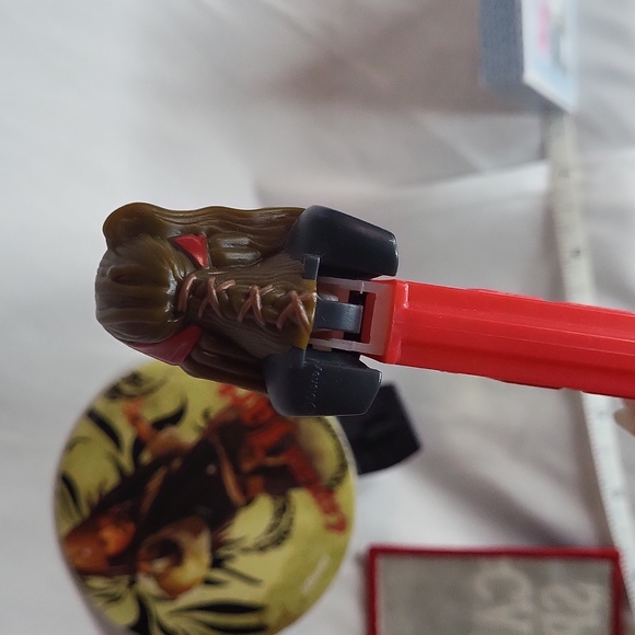 Captain Jack Sparrow Pirates of the Carribean Disney patch nightlight pez dispen - Picture 3 of 10